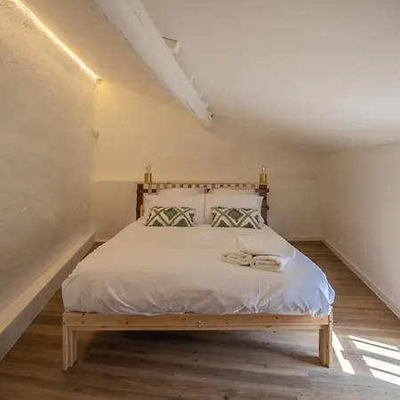 شقة Le Perchoir ~ Proche Narbonne ~ Centre ~ Triplex Sallèles-dʼAude